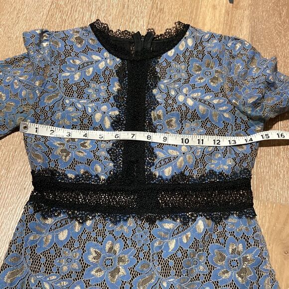 Few Moda Steel gray lace dress with black lace accents-Fits a small - Picture 5 of 12